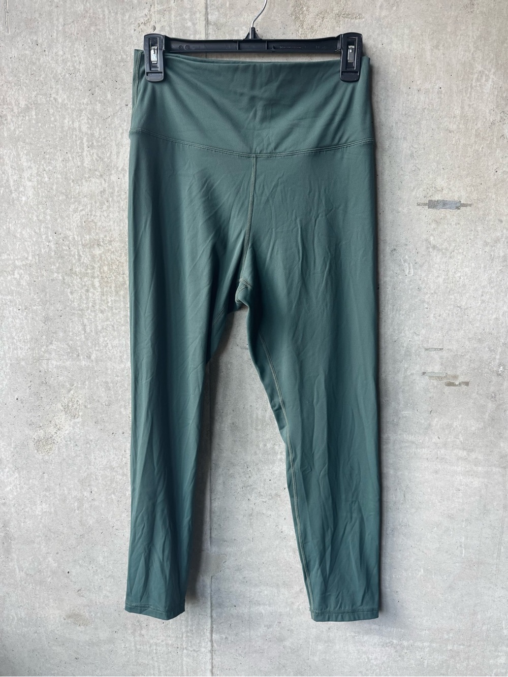 Quince Ultra-form High Rise Legging